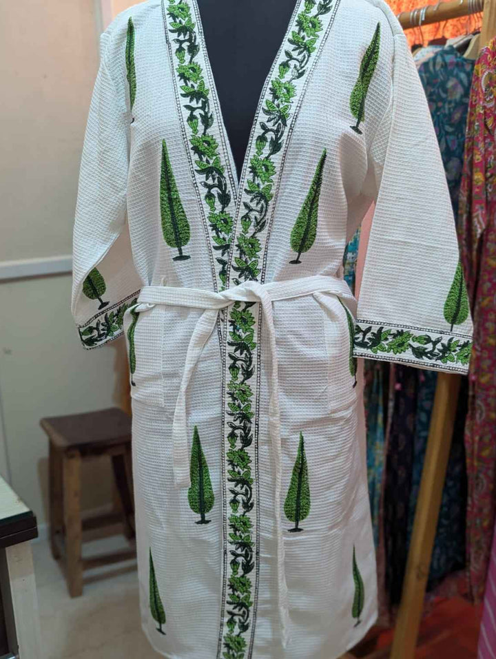 Premium Cotton Bath Robe – Free Size | Soft, Absorbent & Comfortable